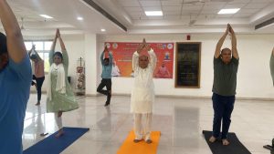 योग हम भारतीयों के जीवन अंग, अब इसे पूरी दुनिया में अपनाने की जरूरत : एनबी सिंह