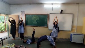 गुरु नानक विद्यालय भांडुप में अंतरराष्ट्रीय योग दिवस समारोह संपन्न