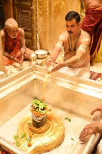 सावन में अबतक 88 लाख शिव भक्तों ने बाबा विश्वनाथ के मंदिर में किया दर्शन पूजन