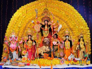 Navratri will start from tomorrow, from city to village, temples and pandals will be buzzing.
