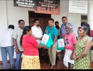 श्रीलंका में भारतीय उच्चायोग ने की बाढ़ प्रभावित परिवारों की मदद, श्रीलंकाई ऊर्जा मंत्री ने कहा ‘थैंक यू’