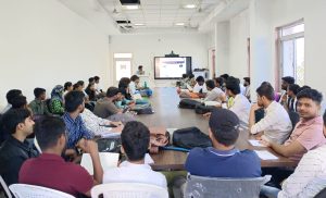 भाषा विश्वविद्यालय के सिविल इंजीनियरिंग विभाग में एक दिवसीय संगोष्ठी का आयोजन