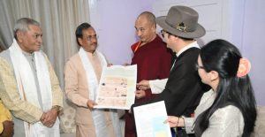 सांसद डा दिनेश शर्मा से मिलकर तिब्बती सांसदों ने बताया अपना दर्द