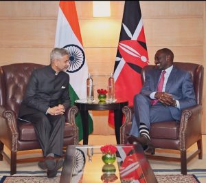 केन्याई प्रेसीडेंट का राष्ट्रपति भवन में स्वागत, कृषि क्षेत्र के आधुनिकीकरण में केन्या की मदद करेगा भारत