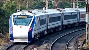 वाराणसी रेलवे स्टेशन से चलेगी वंदे भारत एक्सप्रेस 