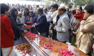बहाई समाधि स्थल में राजकीय सम्मान से हुआ डा जगदीश गांधी का अन्तिम संस्कार