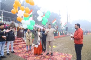 उत्तर रेलवे: लखनऊ मंडल में उत्साह एवं हर्षोल्लास के साथ मनाया गया 75वाँ गणतंत्र दिवस समारोह