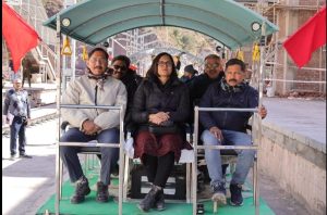 रेलवे बोर्ड की अध्यक्ष जया वर्मा सिन्हा ने जम्मू-कश्मीर में यूएसबीआरएल परियोजना का दौरा किया