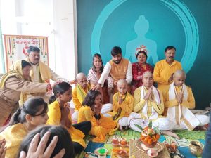 Kashi's daughters broke the stereotypes and got Upanayan done
