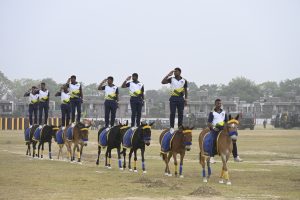 छावनी स्थित सूर्या खेल परिसर में आयोजित किया गया सूर्या कमान घुड़सवारी प्रदर्शन