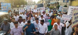 लखनऊ में पत्रकारों ने निकाली वृहद मतदाता जागरूकता रैली