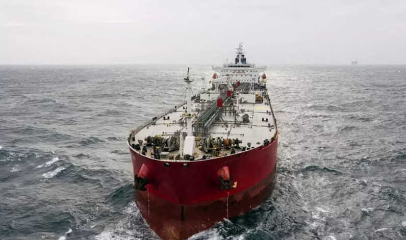 ‘फलस्तीन के समर्थन में बोला धावा’, लाल सागर में जहाज पर हुए हमले को लेकर ईरान समर्थित हूती का दावा