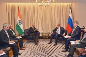 मध्य एशिया के साथ भारत की बढ़ती भागीदारी, एससीओ में भाग लेने के लिए अस्ताना पहुंचे जयशंकर