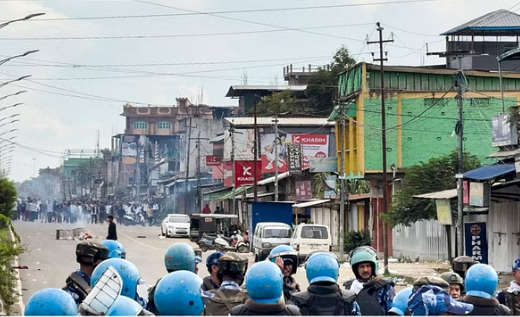 छात्रों और पुलिस के बीच झड़प के बाद हालात तनावपूर्ण; कांग्रेस सांसद ने अमित शाह को लिखा पत्र