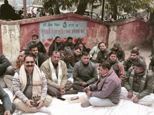 एंटी करप्शन की कार्यवाही के विरुद्ध लेखपालों ने किया तहसील समाधान दिवस का बहिष्कार