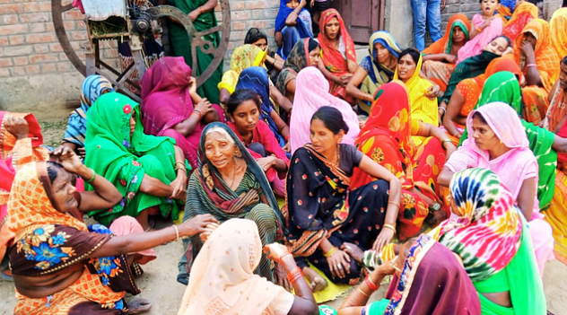 किसी का उजड़ा सुहाग, किसी की सूनी हुई गोद; भदोही में छह लोगों की मौत; चार की हालत गंभीर